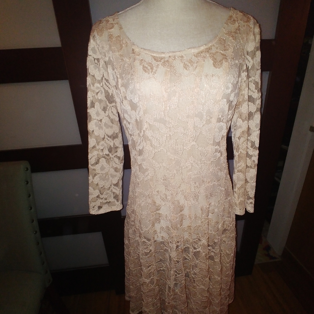 Ladies lace dress